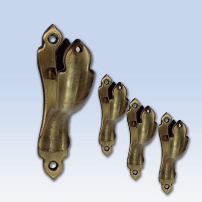 CRB 510103.antique brass cyrtain rod brackets.1