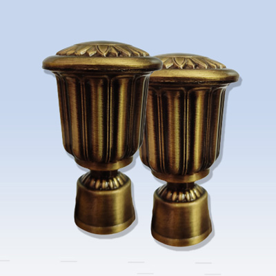 CRF 530102.Antique Brass Finials and Brackets.2